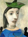 Femme au chapeau vert 2 1939 Cubism